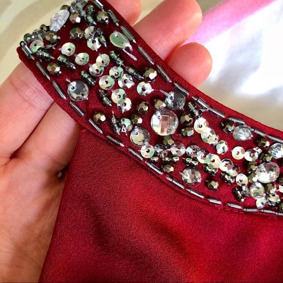 Decode 1.8 Beaded Cocktail Dress Sz 0 Wine Red💃🏻 - Picture 5 of 5